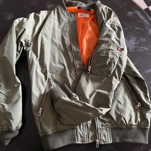 Loght Bomber Jacket